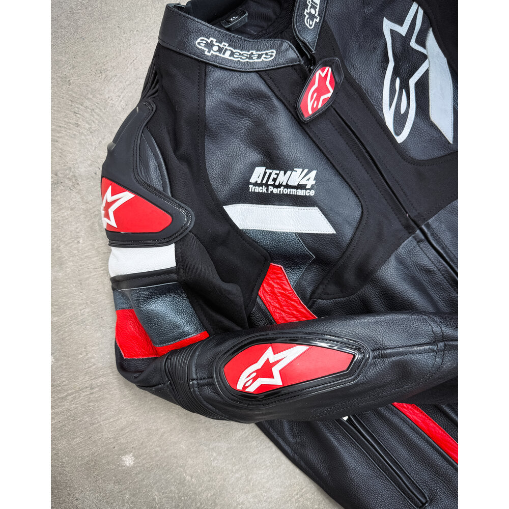 ALPINESTARS HUMP-STYLE LEATHER JACKET (GENUINE LEATHER)